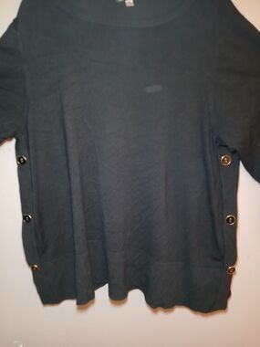 Cable & Gauge Black Knit Sweater with Gold Button Accents-Womans 3XL